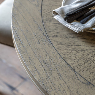 Rustique Round Dining Table