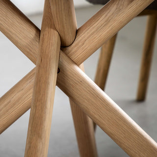 Korsa Dining Table