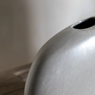 Yui Pebble Vase - Medium - KC at HOME