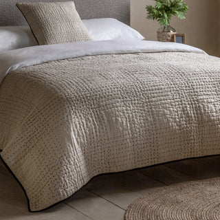 Matrix Bedspread Beige - KC at HOME